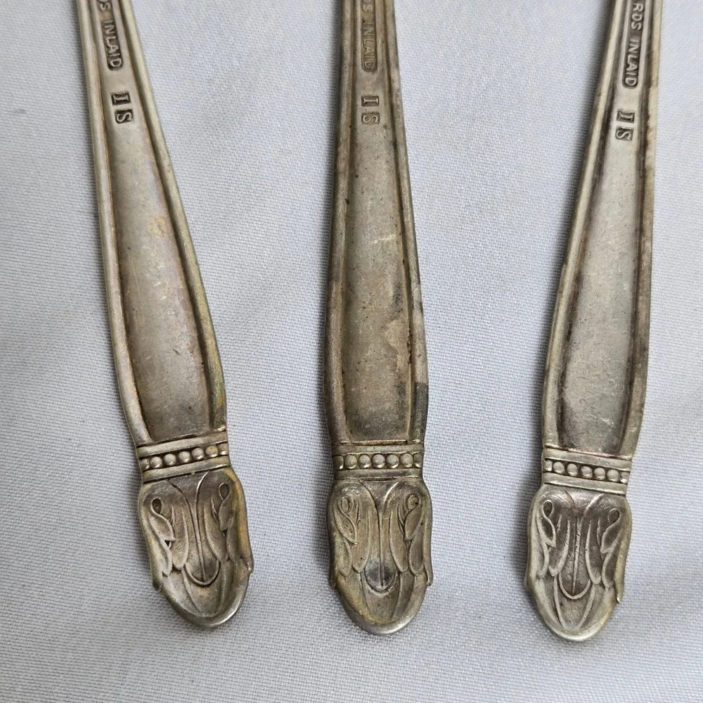 Holmes‎ & Edwards Silverplate Teaspoons, Danish Princess, 6.25